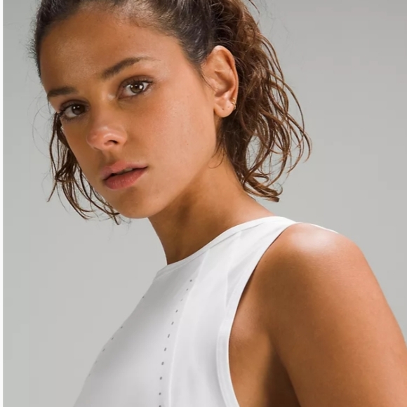 Lululemon Sculpt Tank Top,Size 4, White. - Picture 2 of 6